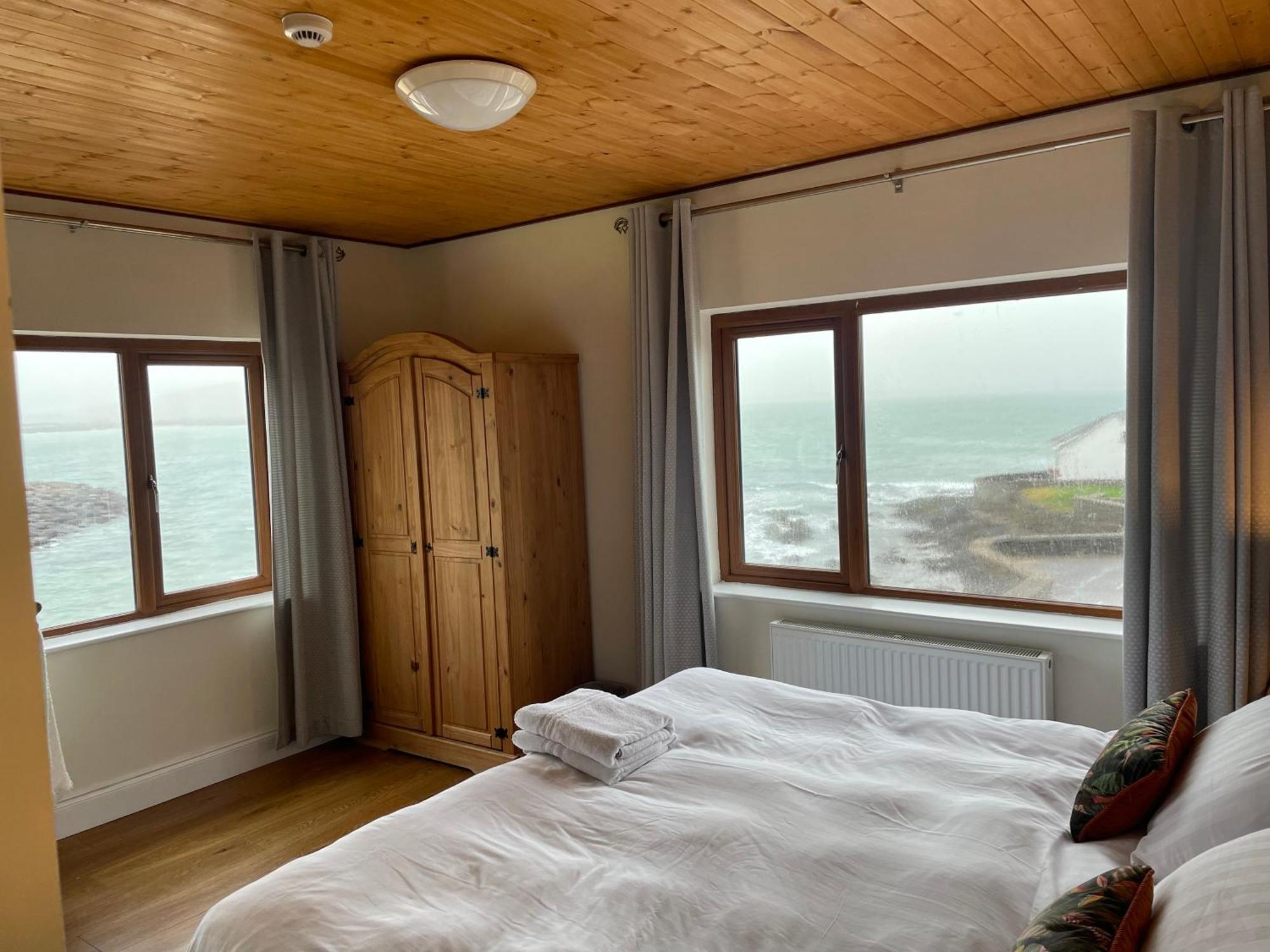 The Coastguard House @ Tigh T.P. Bed and Breakfast Ballydavid Eksteriør billede